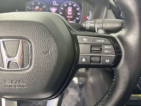 Used 2023 Honda Accord Touring image 14