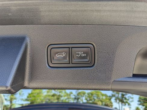 Certified 2025 Kia Telluride S image 13