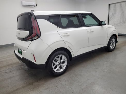 Used 2025 Kia Soul S image 10
