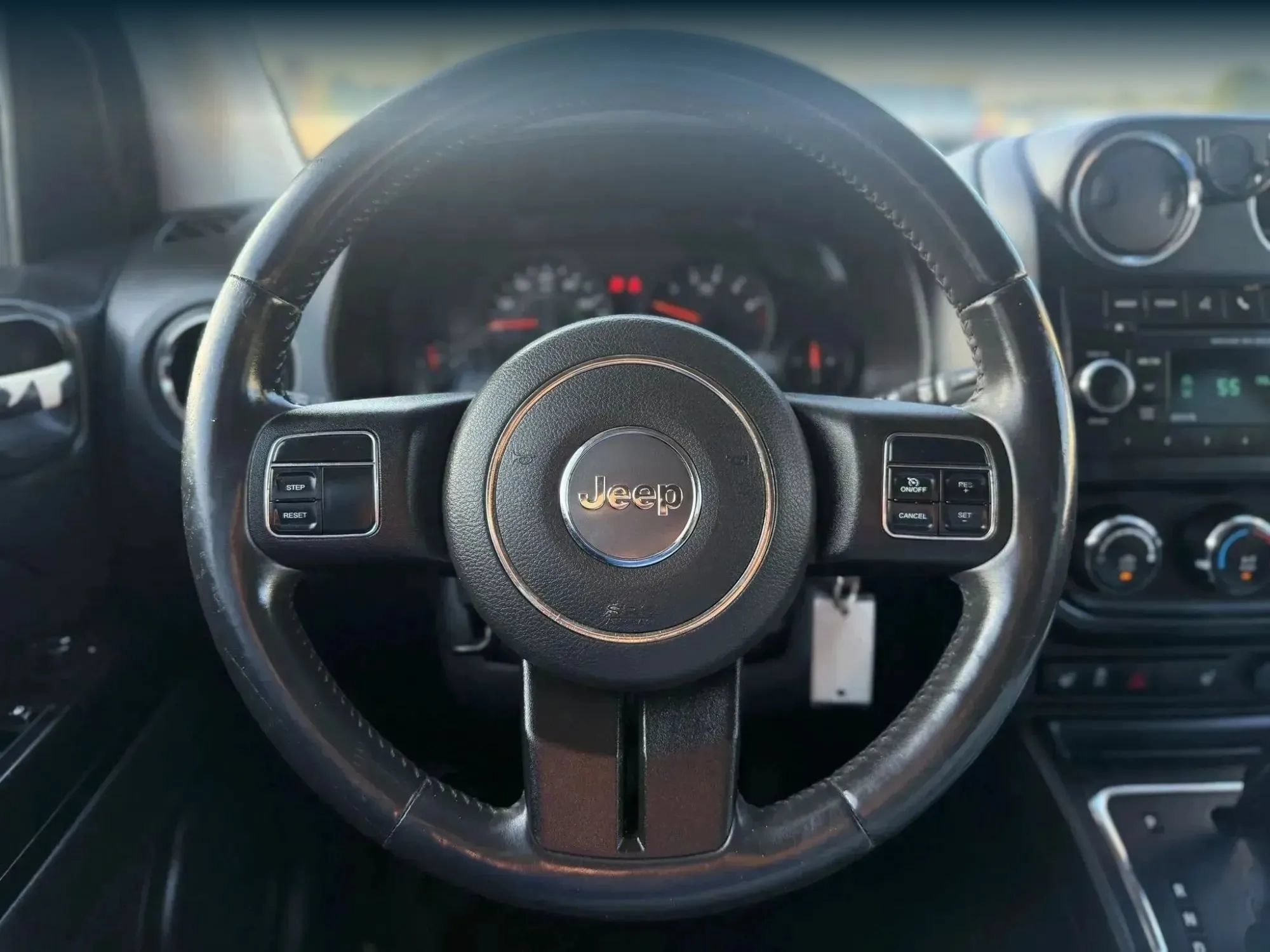 Used 2013 Jeep Compass Latitude AWD/4WD image 24