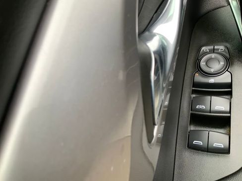 Used 2025 Chevrolet Blazer LT image 13