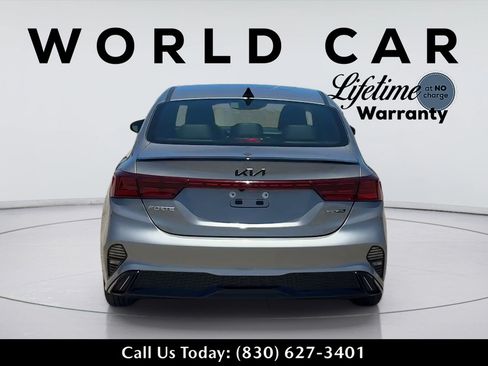 Used 2024 Kia Forte GT-Line w/ GT-Line Premium Package FWD image 4