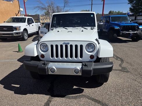Used 2012 Jeep Wrangler Sahara w/ Dual Top Group AWD/4WD image 4