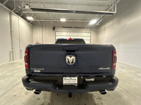Used 2022 RAM 1500 Laramie w/ Sport Appearance Package image 7
