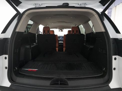 Used 2019 GMC Acadia SLT image 10