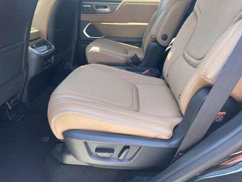 New 2026 INFINITI QX80 Luxe RWD image 7