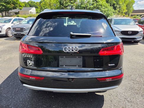 Used 2020 Audi Q5 2.0T Premium w/ Convenience Package AWD/4WD image 7