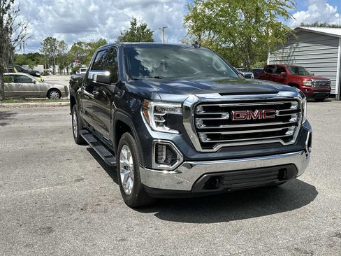 Certified 2022 GMC Sierra 1500 SLT w/ SLT Premium Package AWD/4WD image 8