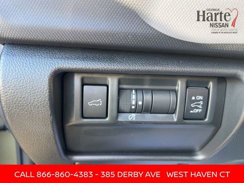 Used 2025 Subaru Forester Limited AWD/4WD image 43
