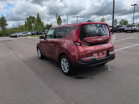 Used 2022 Kia Soul LX FWD image 5