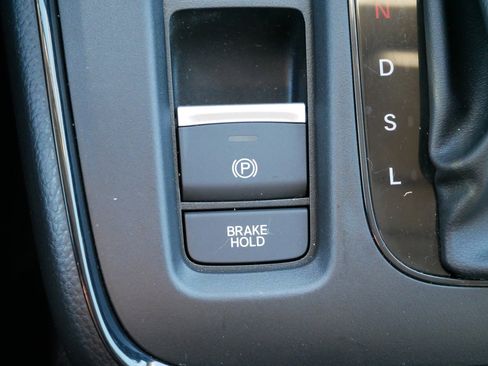 Used 2024 Honda CR-V EX image 32