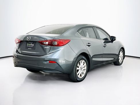 Used 2016 MAZDA MAZDA3 i Sport w/ Preferred Equipment Package image 9