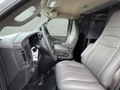 New 2025 Chevrolet Express 2500 w/ Driver Convenience Package RWD image 19