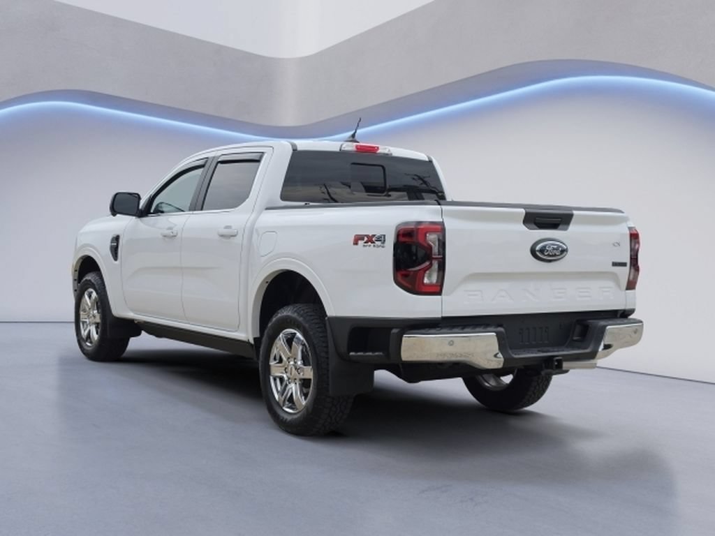 Certified 2025 Ford Ranger Lariat w/ FX4 Off-Road Package AWD/4WD image 4