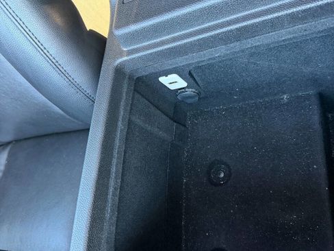 Used 2012 GMC Yukon 4WD Hybrid image 68