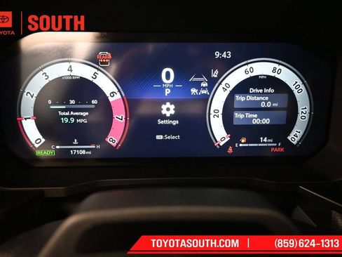 Certified 2025 Toyota Land Cruiser w/ Premium Package AWD/4WD image 12