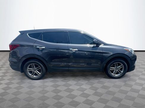 Used 2018 Hyundai Santa Fe Sport FWD image 5