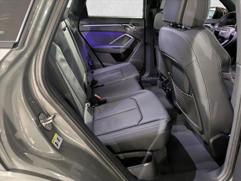 Certified 2024 Audi Q3 2.0T Premium Plus image 20