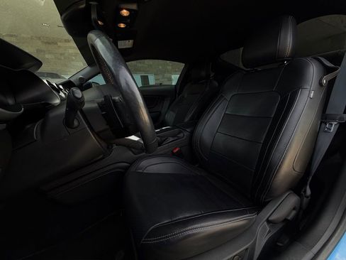 Used 2023 Ford Mustang GT Premium w/ Equipment Group 401A RWD image 6