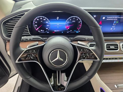 New 2026 Mercedes-Benz GLE 350 4MATIC image 13