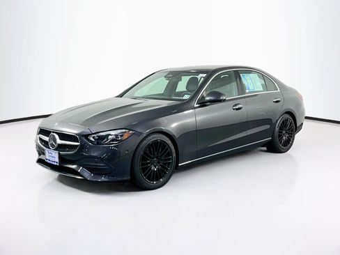 Used 2022 Mercedes-Benz C 300 4MATIC Sedan image 1