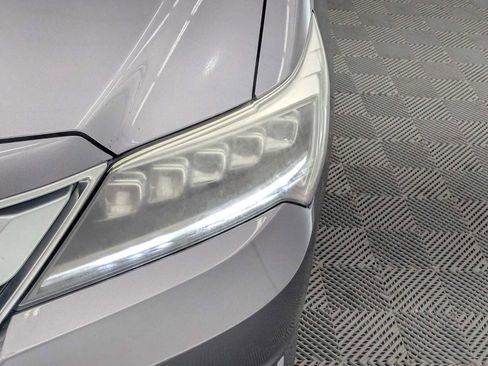 Used 2018 Acura ILX FWD image 10