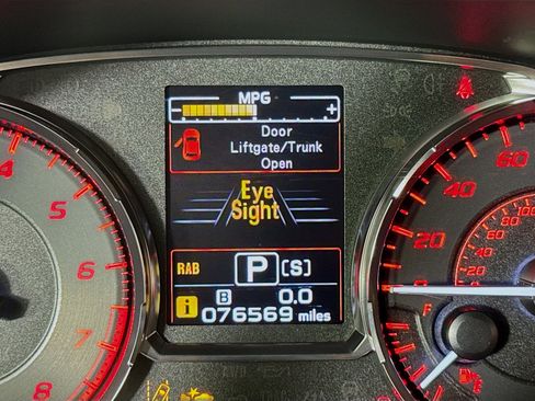 Used 2017 Subaru WRX Limited AWD/4WD image 15