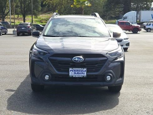 Certified 2025 Subaru Outback Premium AWD/4WD image 4