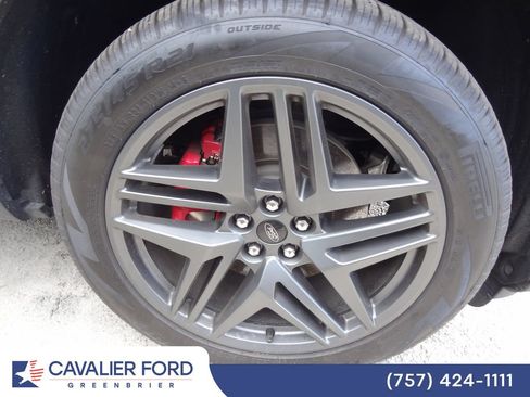 Used 2026 Ford Explorer ST-Line w/ ST-Line Street Pack AWD/4WD image 14