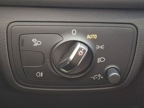 Used 2018 Audi S6 Premium Plus image 17