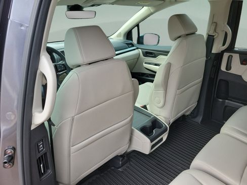Used 2026 Honda Odyssey EX-L image 10