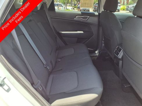 Used 2024 Kia Sportage LX FWD image 14