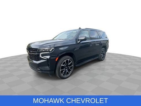 Used 2023 Chevrolet Tahoe RST w/ Luxury Package AWD/4WD image 4