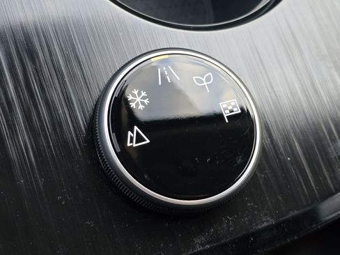 New 2026 Nissan Rogue SV w/ Cold Weather Package image 17