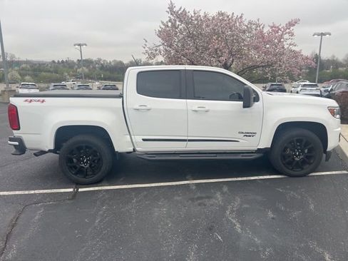 Used 2019 Chevrolet Colorado LT w/ Colorado RST Special Edition image 9