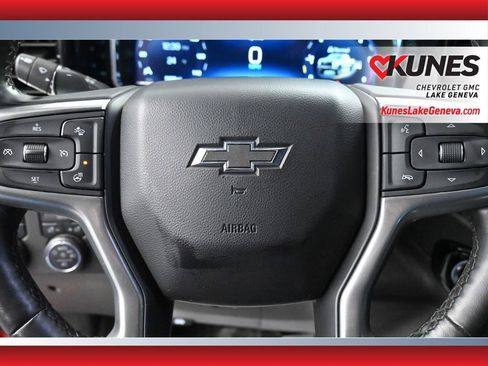 Used 2024 Chevrolet Silverado 1500 LT Trail Boss w/ Convenience Package II AWD/4WD image 28