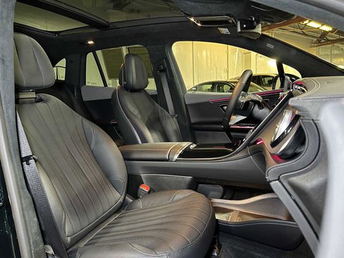 Used 2023 Mercedes-Benz EQE 500 4MATIC SUV image 13