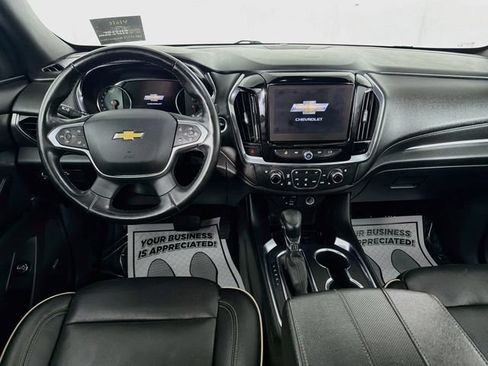 Used 2023 Chevrolet Traverse Premier AWD/4WD image 23