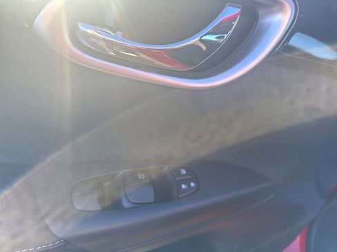 Used 2019 Nissan Sentra SV image 10