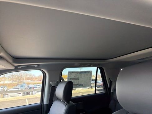 New 2026 Ford Expedition Active image 15