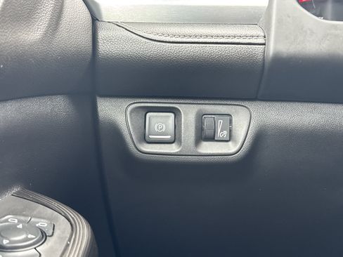 Used 2019 GMC Acadia SLT AWD/4WD image 9