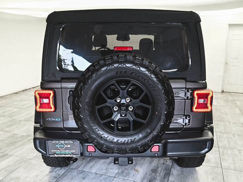 Used 2025 Jeep Wrangler Unlimited Sport S 4xe AWD/4WD image 5