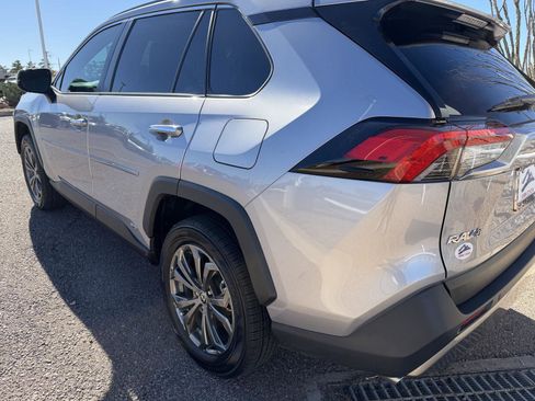 Used 2024 Toyota RAV4 Limited image 14