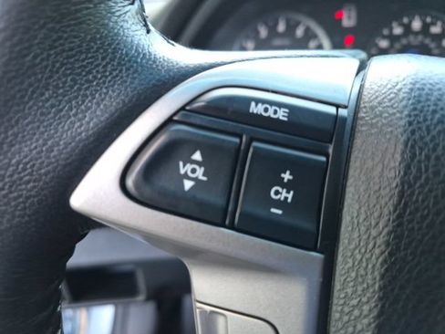 Used 2010 Honda Crosstour EX-L image 22