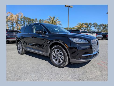 Used 2025 Lincoln Corsair FWD w/ Equipment Group 101A image 1