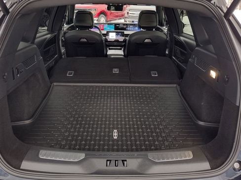 Certified 2024 Lincoln Nautilus Reserve w/ Equipment Group 202A image 25