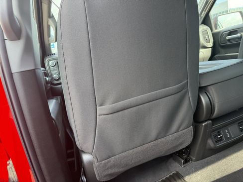 New 2026 Chevrolet Silverado 1500 Custom Trail Boss w/ LPO, Dark Essentials Package image 36