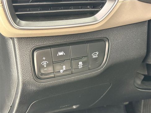 Used 2019 Hyundai Santa Fe SEL FWD image 15