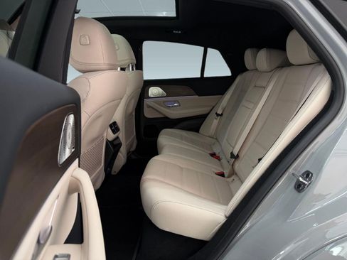 New 2026 Mercedes-Benz GLE 450 4MATIC Coupe image 11