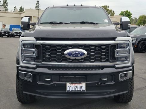 Certified 2023 Ford F450 Platinum w/ FX4 Off-Road Package AWD/4WD image 31
